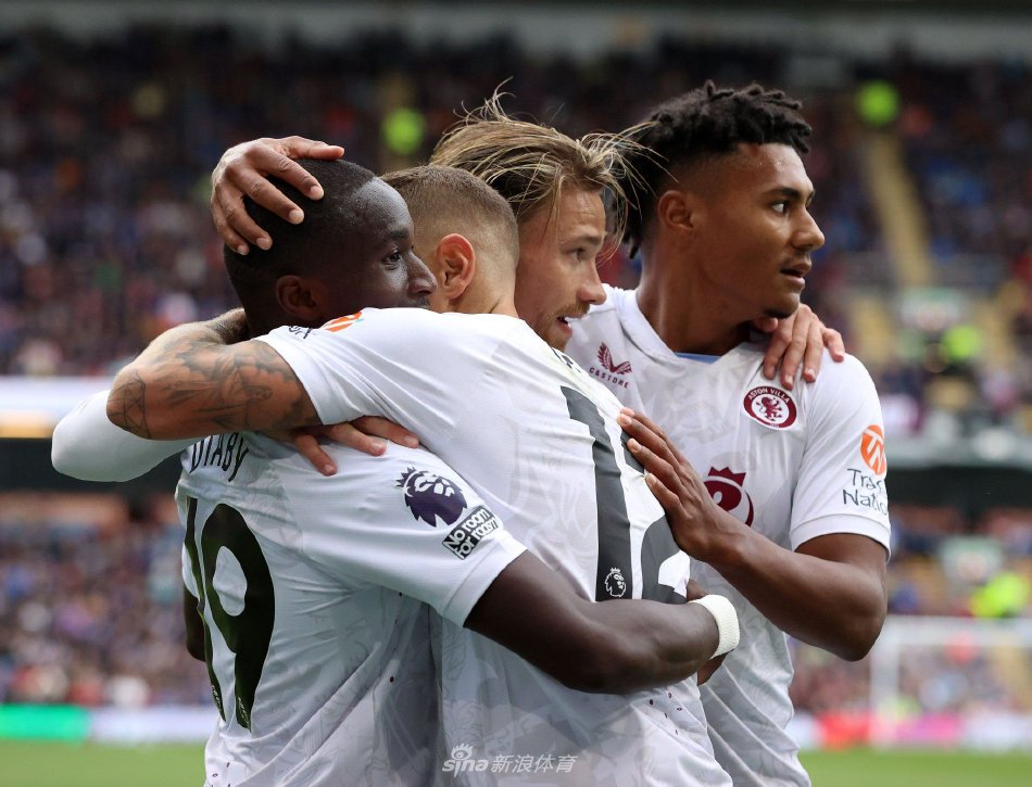 不同裁判的 不同裁判的