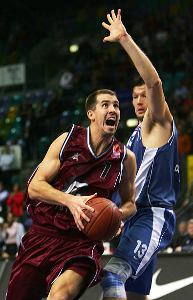 16先声夺 16先声夺